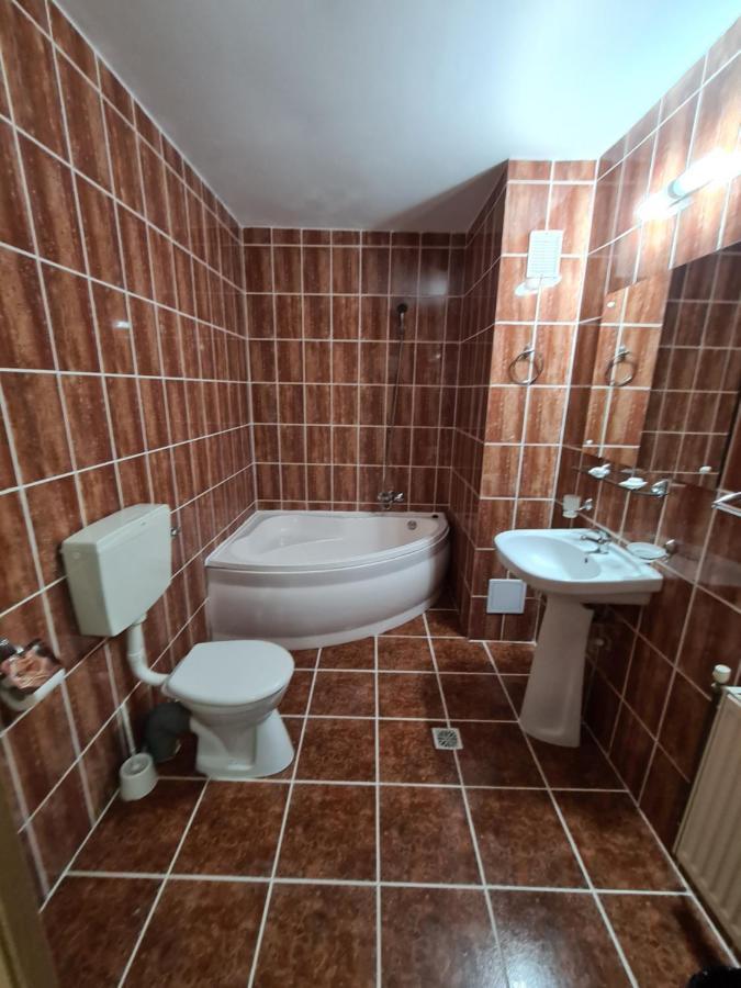 Mi Sian Mura Лугож Экстерьер фото